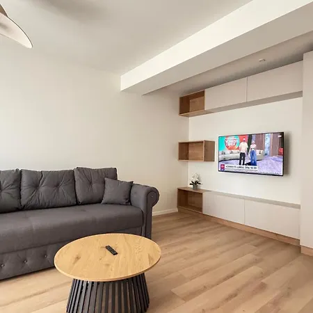 Apartamento 4friendscoresibrasov I *